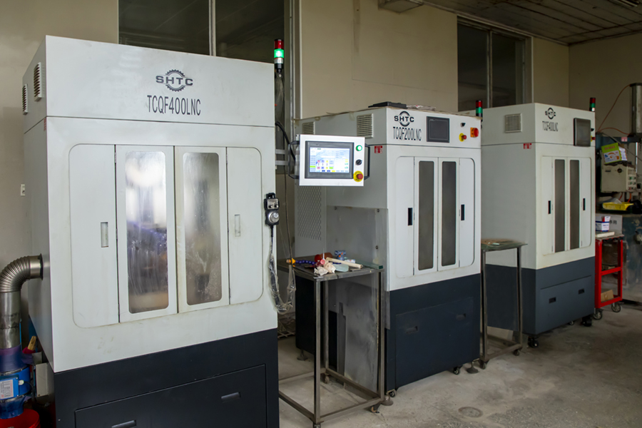 Single line cutting machine